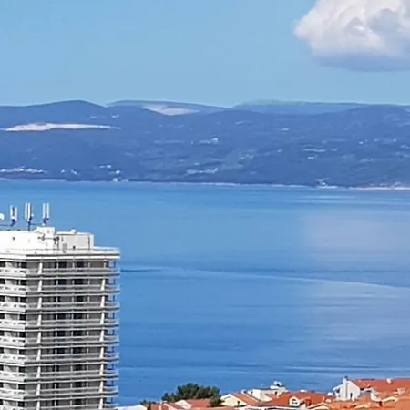 Apollo 2 Makarska